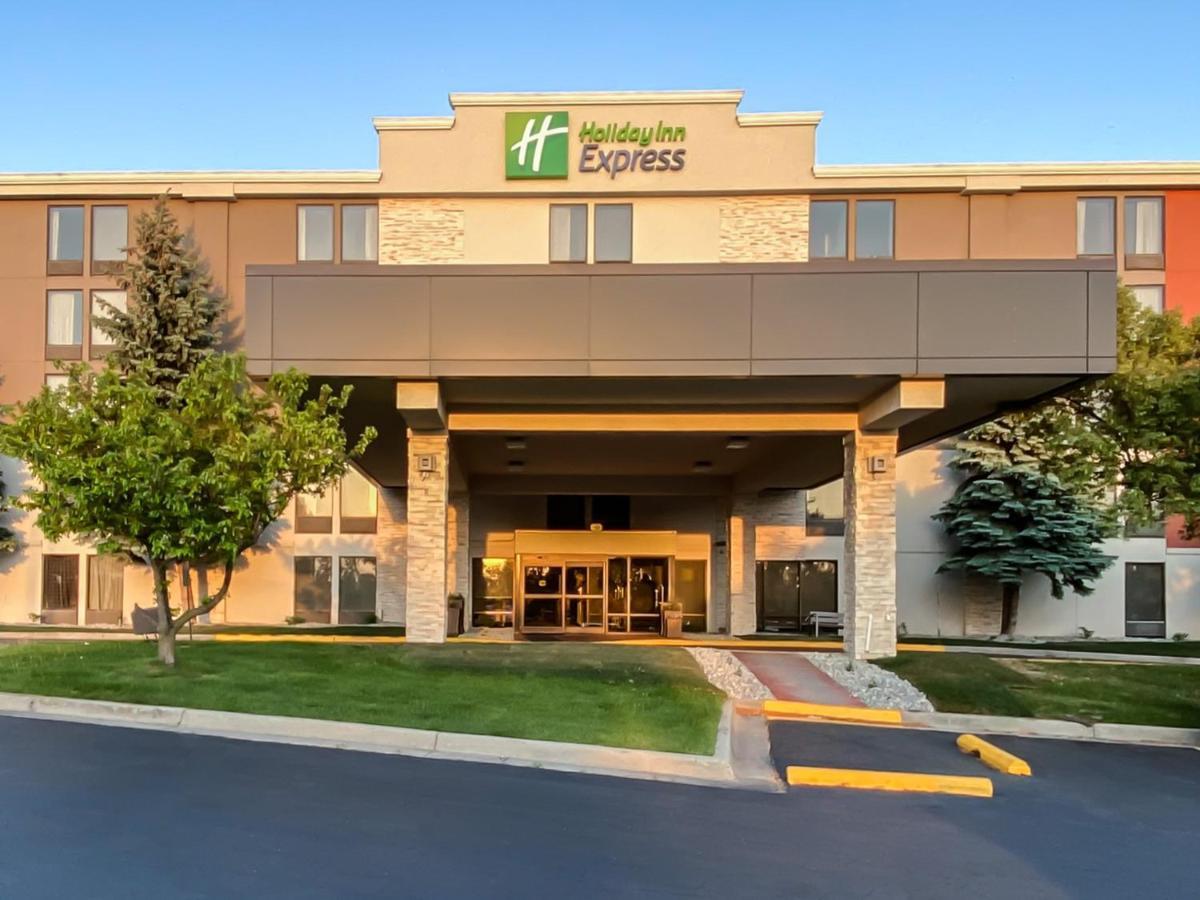 Holiday Inn Express Flint-Campus Area By Ihg Esterno foto