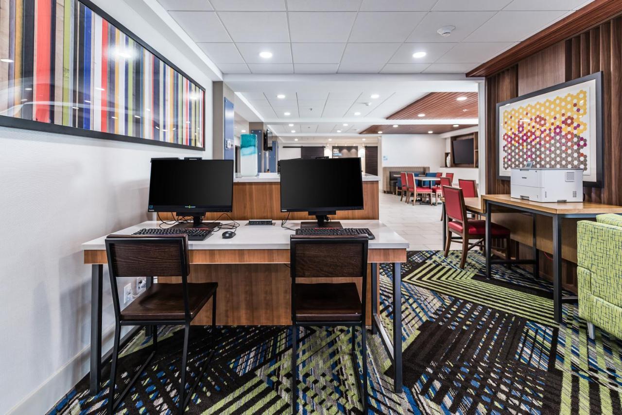 Holiday Inn Express Flint-Campus Area By Ihg Esterno foto