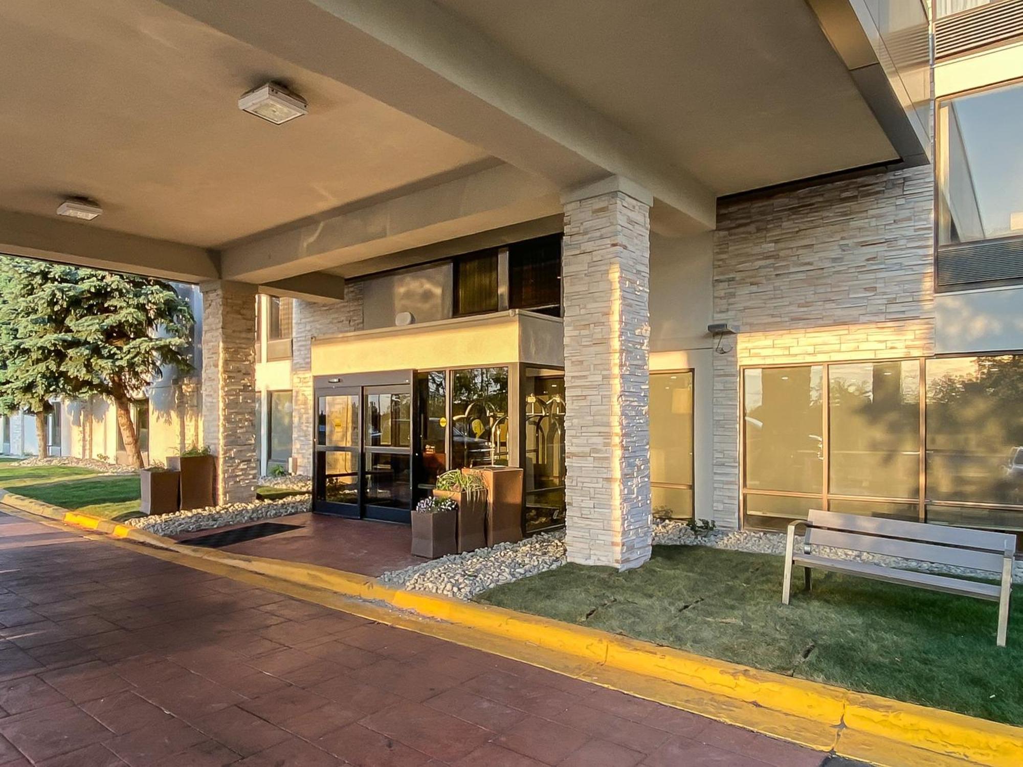 Holiday Inn Express Flint-Campus Area By Ihg Esterno foto